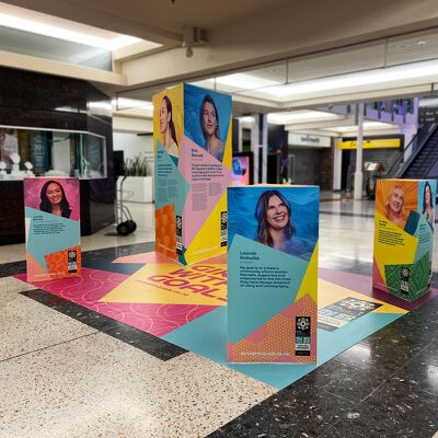 Vivid Images expo signage